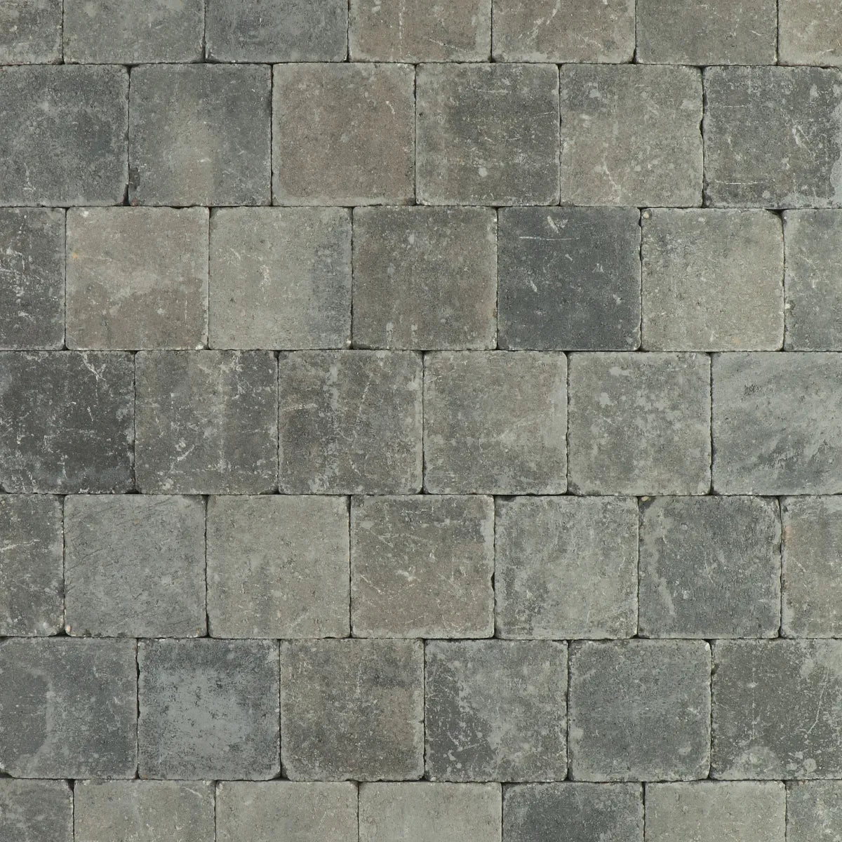 Trommelsteen 15x15x6  grijs/zwart genuanceerd spec